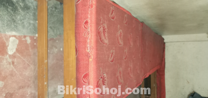 সোফা বিক্রি করা হবে । sofa